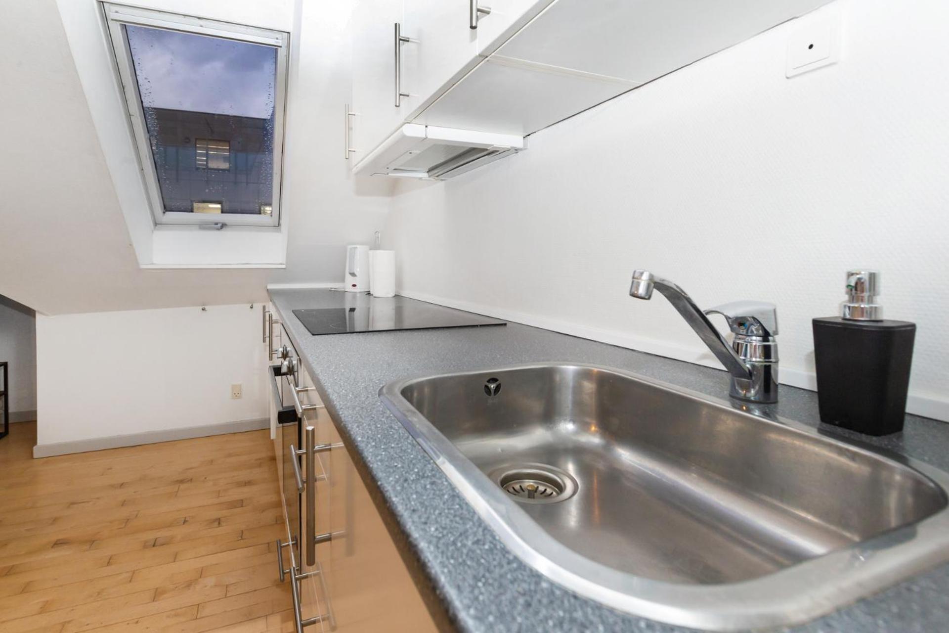 Apartamento In An Oasis Of Life, Comfort & Style *